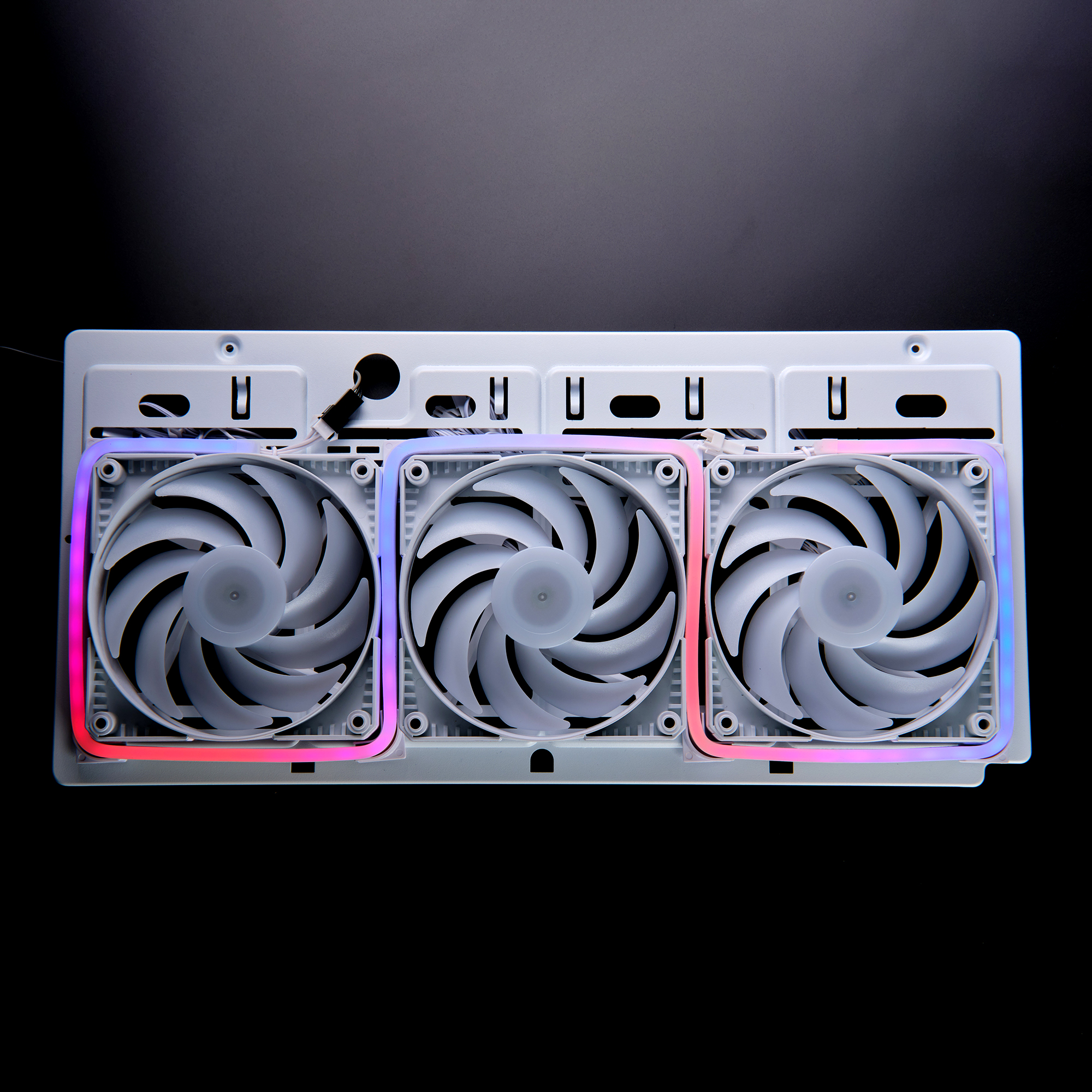 PHANTEKS NEON DIGITAL RGB LED STRIP 1M WHITE thumbnail 2