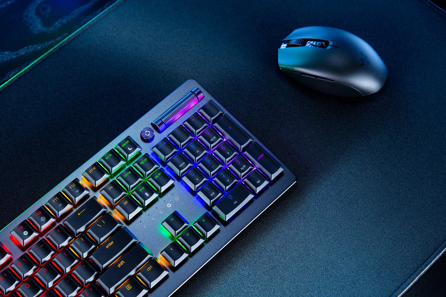 RAZER DEATHSTALKER V2 PRO thumbnail 6