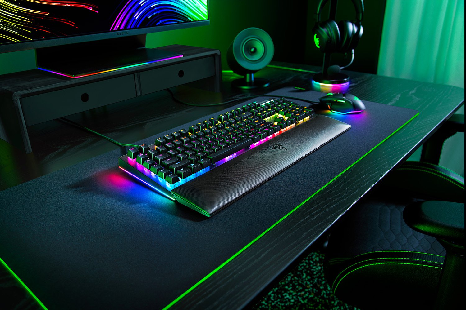 RAZER BLACKWIDOW V4 GAMING KEYBOARD YELLOW SWITCH thumbnail 5
