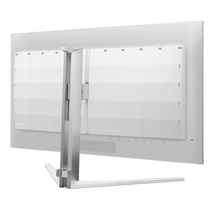 32M2N8900 QD OLED USB-C MONITOR thumbnail 2